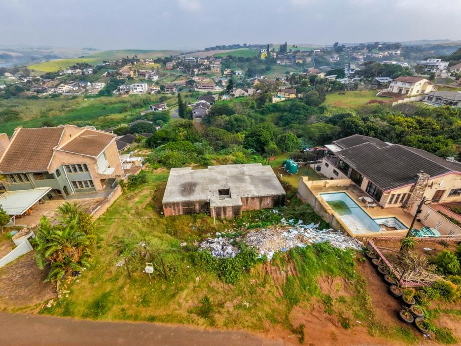 1 454 m² Land