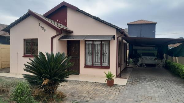 2 Bedroom House