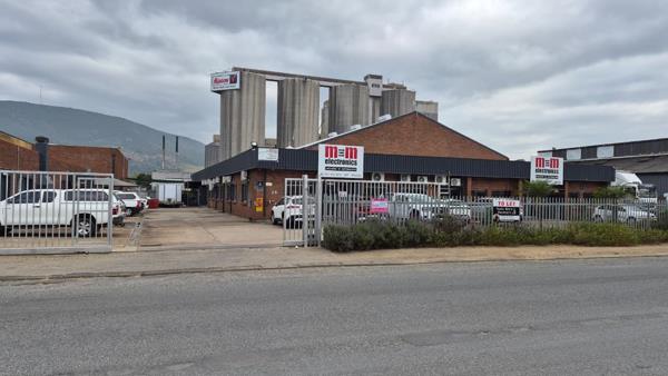 1 136 m² Industrial space