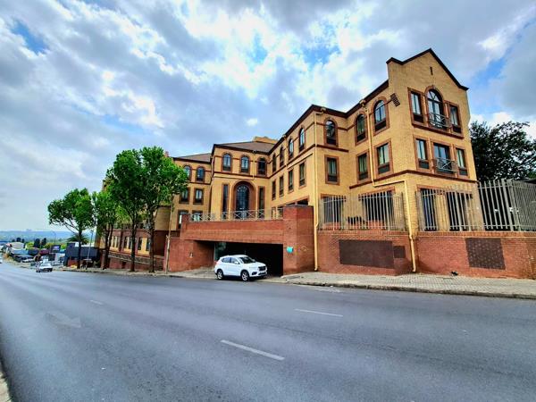 6 233 m² Commercial space