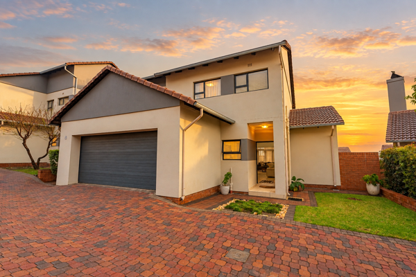 3 Bedroom Townhouse
