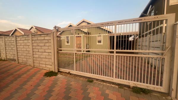 2 Bedroom House