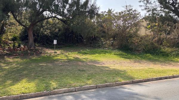 1 897 m² Land