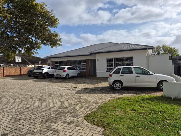 260 m² Office Space