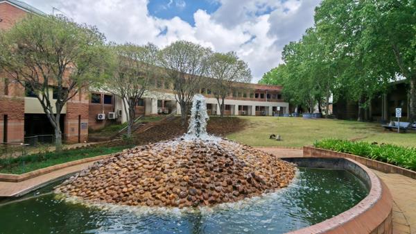 640 m² Commercial space