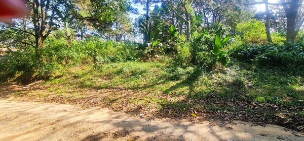 1 670 m² Land