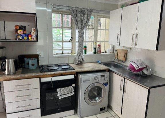 1 Bedroom House