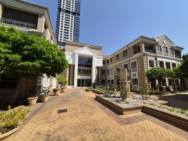 931 m² Commercial space
