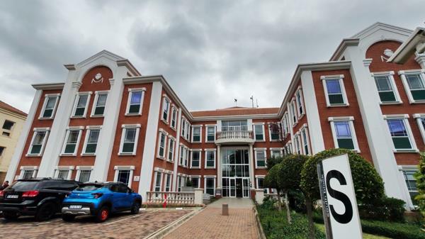 206 m² Office Space