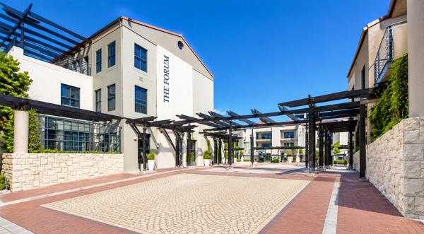 195 m² Commercial space