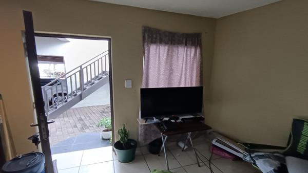 1 Bedroom Garden Cottage