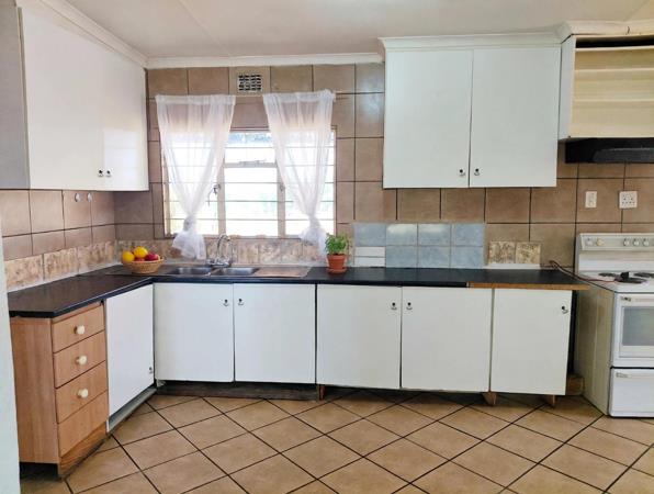 2 Bedroom House