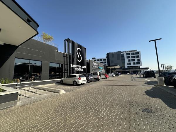 512 m² Commercial space