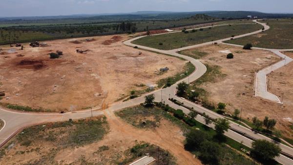 812 m² Land