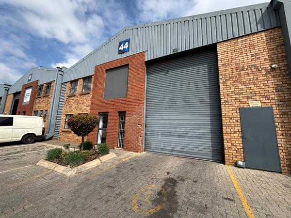 412 m² Industrial space