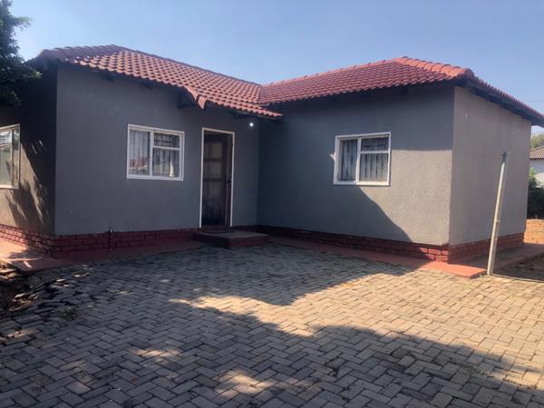 2 Bedroom House