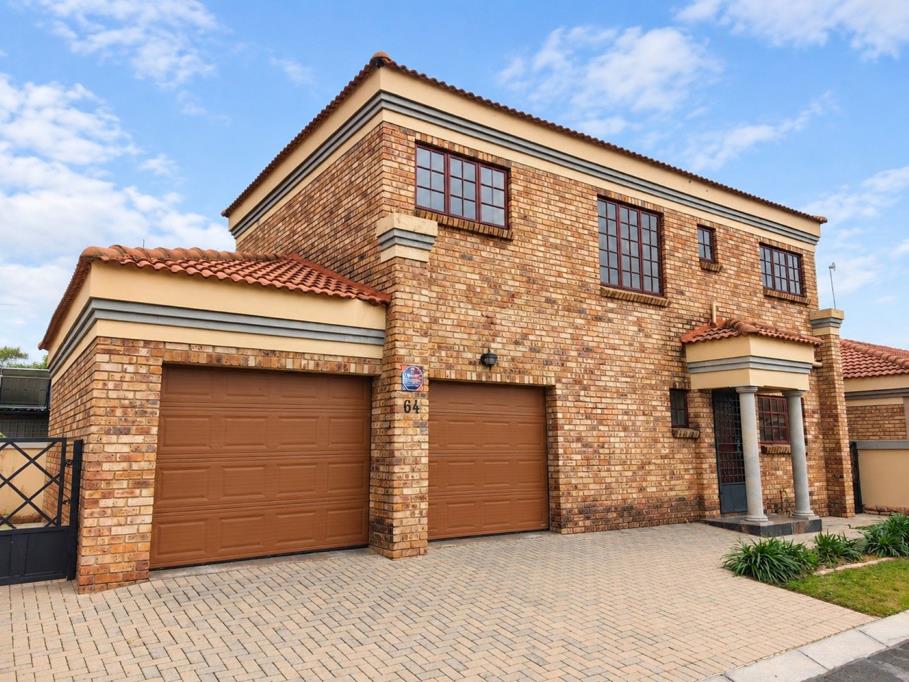 3 Bedroom Townhouse