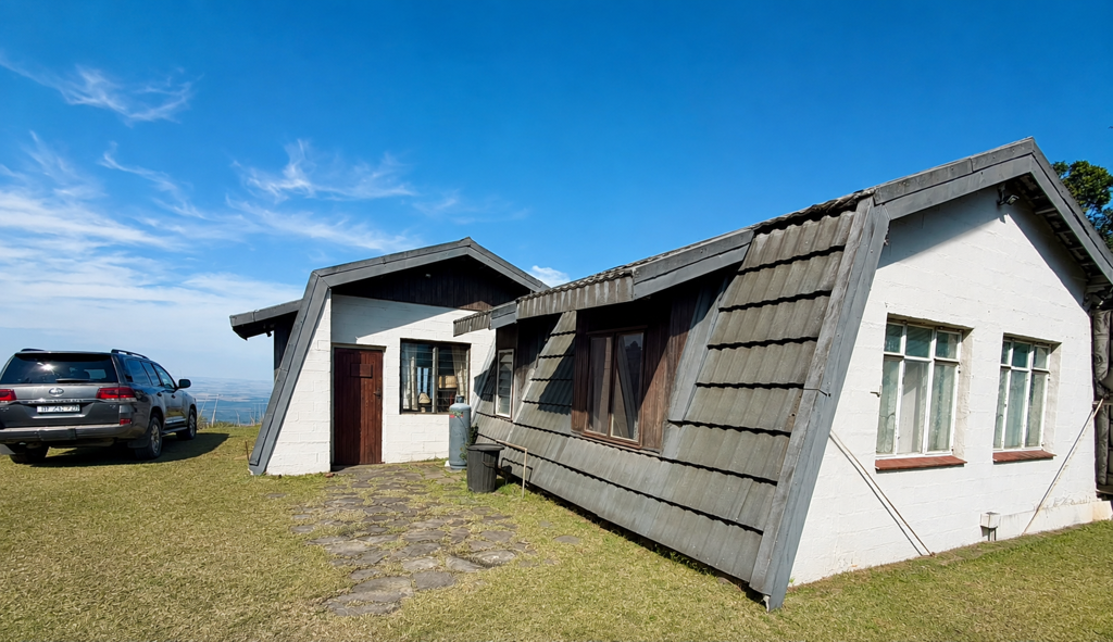 2 Bedroom House