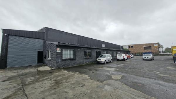 1 600 m² Industrial space