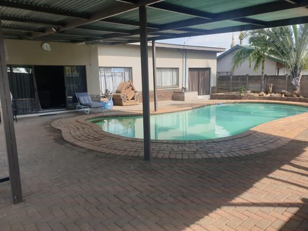 4 Bedroom House