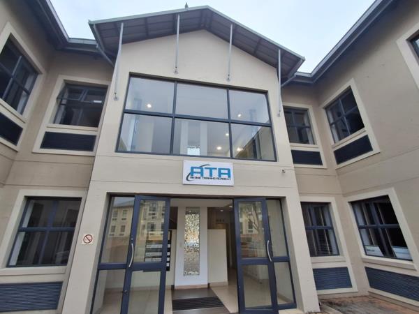 104 m² Commercial space