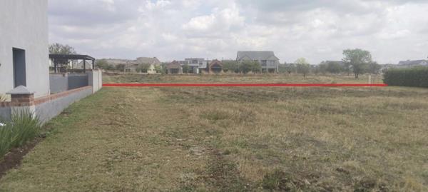 997 m² Land