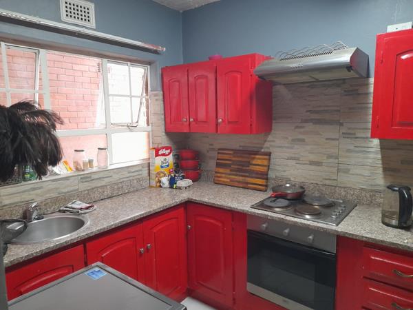 2.5 Bedroom Flat