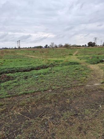 1 125 m² Land