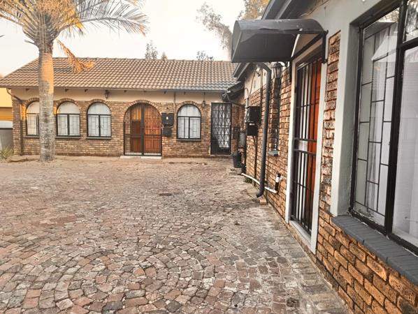 2 Bedroom House