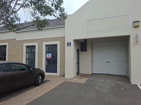 102 m² Industrial space