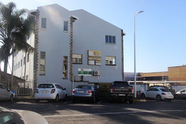 1 320 m² Office Space