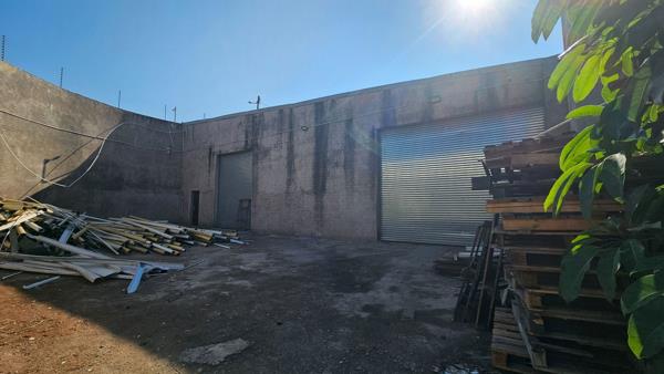 1 472 m² Industrial space
