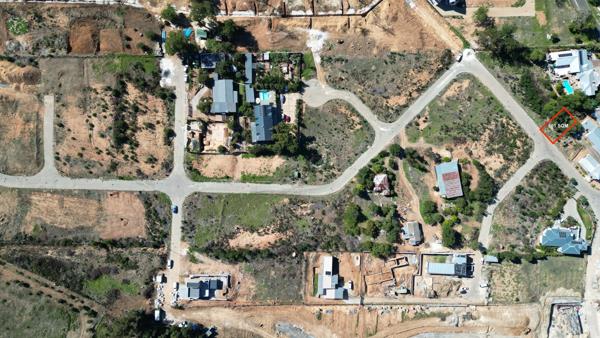 601 m² Land