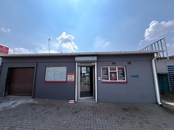 140 m² Commercial space