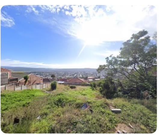 832 m² Land