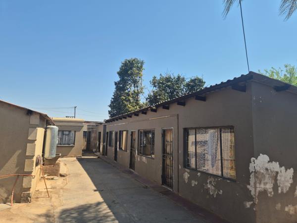 2 Bedroom House