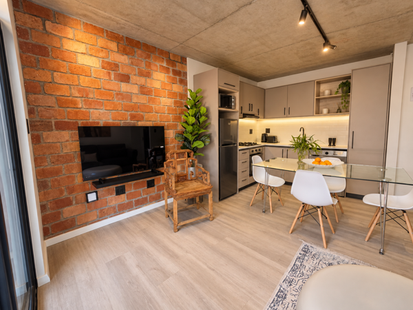 1 Bedroom Apartment