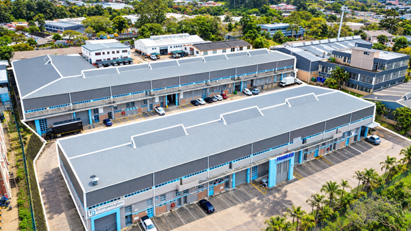 993 m² Industrial space
