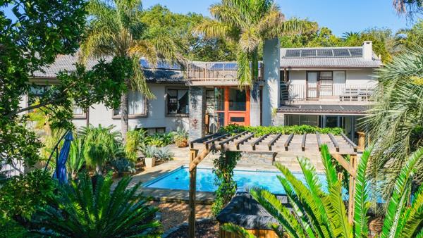 5 Bedroom House