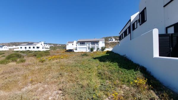 326 m² Land