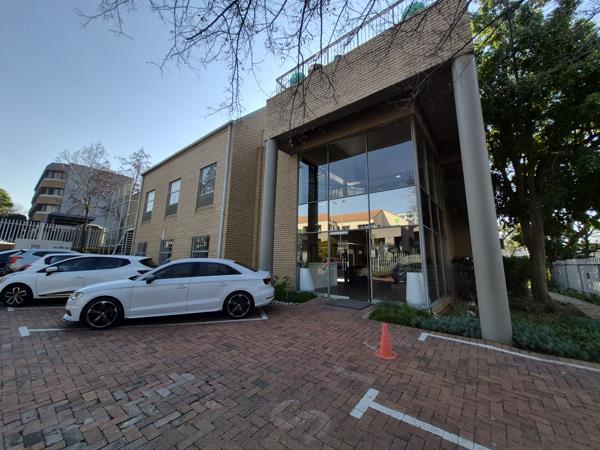861 m² Commercial space