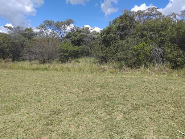 2 038 m² Land