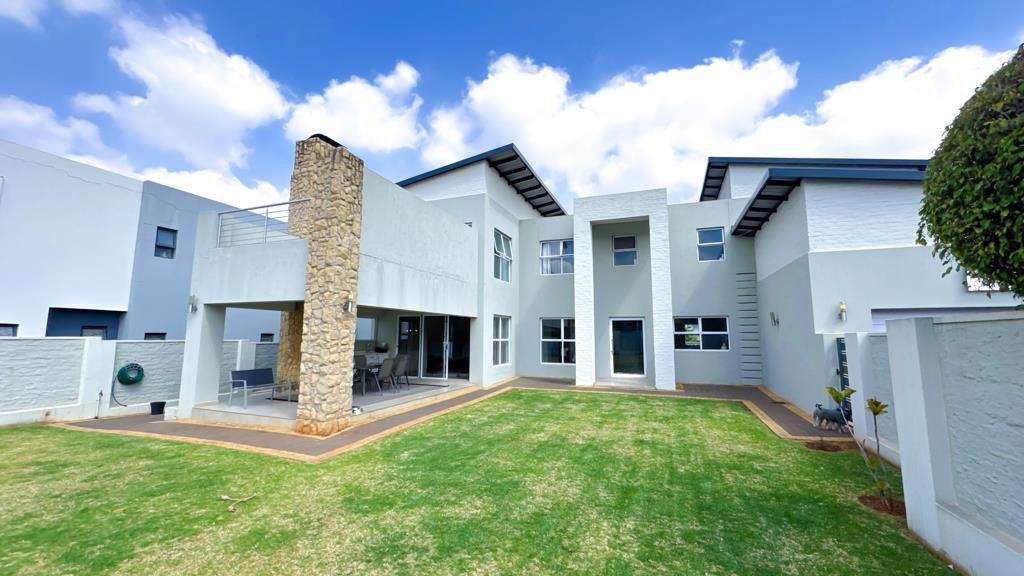 4 Bedroom House
