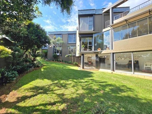 5 Bedroom House
