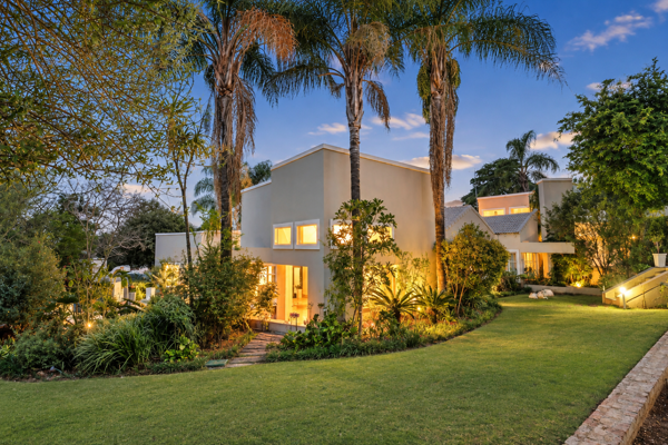 5 Bedroom House