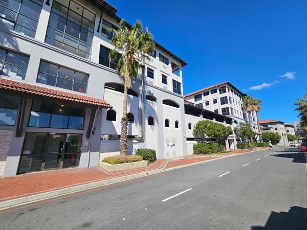 208 m² Commercial space