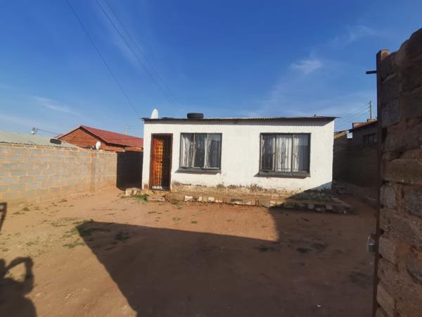 2 Bedroom House