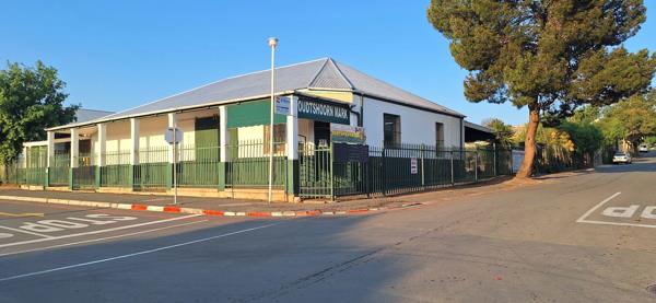 1 044 m² Commercial space
