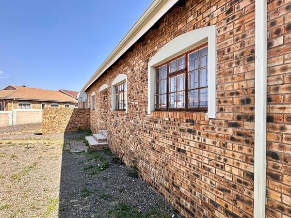 4 Bedroom Townhouse