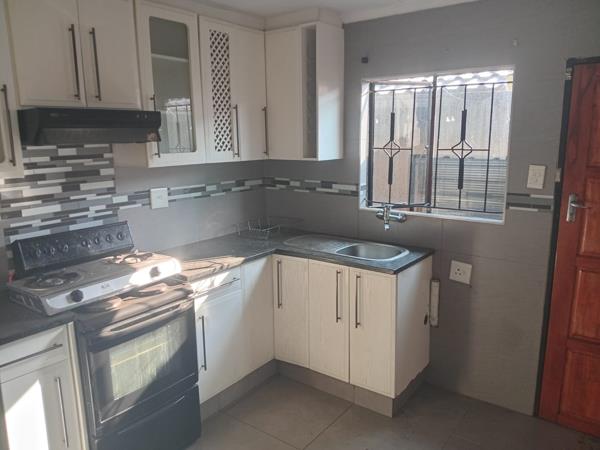 2 Bedroom Apartment